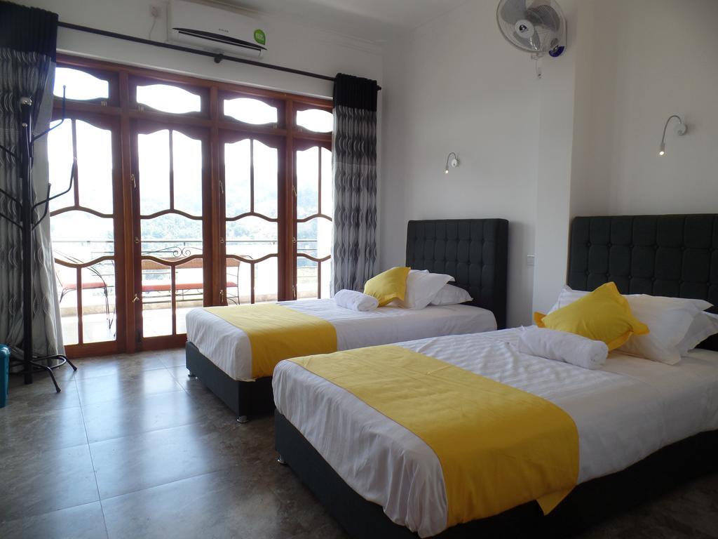 Kandyan Bluestar Villa 객실 사진